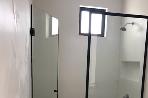 PUERTAS DE DUCHA FIJA BATIENTE