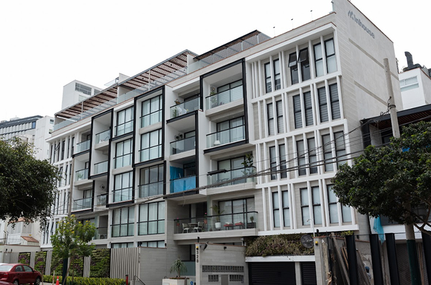 EDIFICIO MULTIFAMILIAR LUSSO